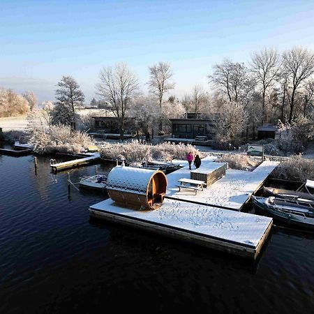 Pean-Buiten Waterlodges Nes  Exterior photo