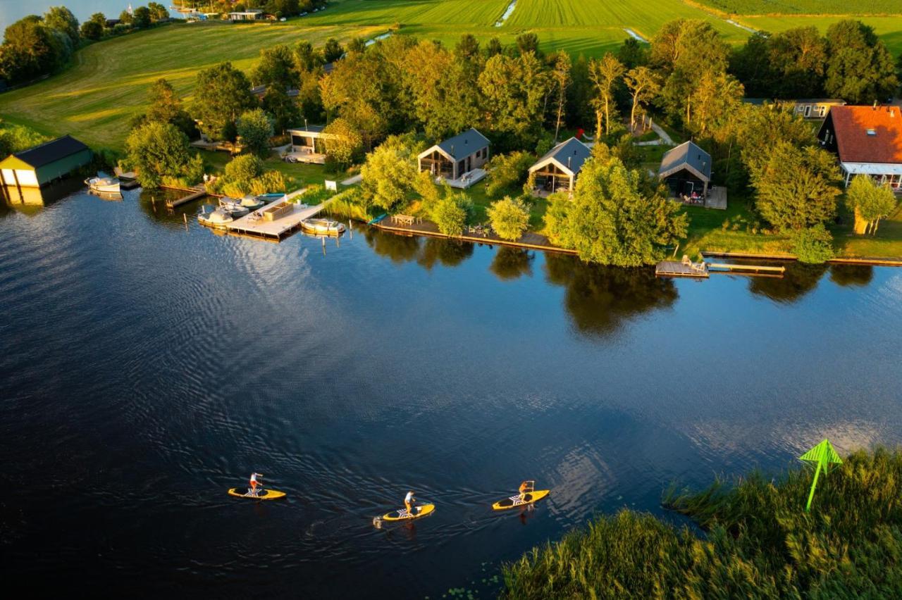 Pean-Buiten Waterlodges Nes  Exterior photo