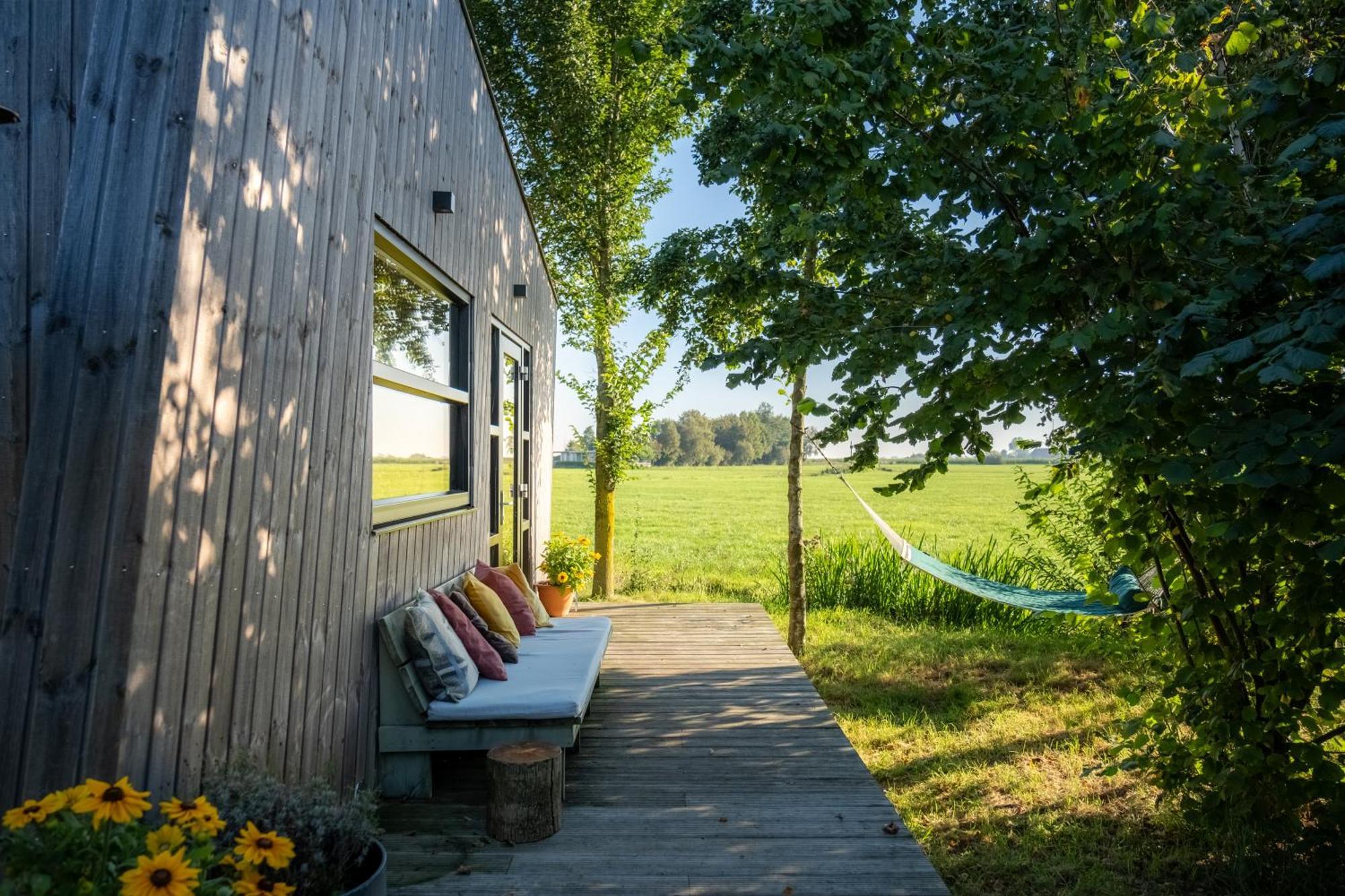 Pean-Buiten Waterlodges Nes  Exterior photo